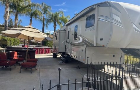 192-side-with-rv