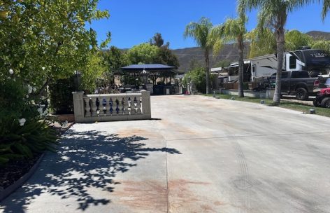 front-from-street