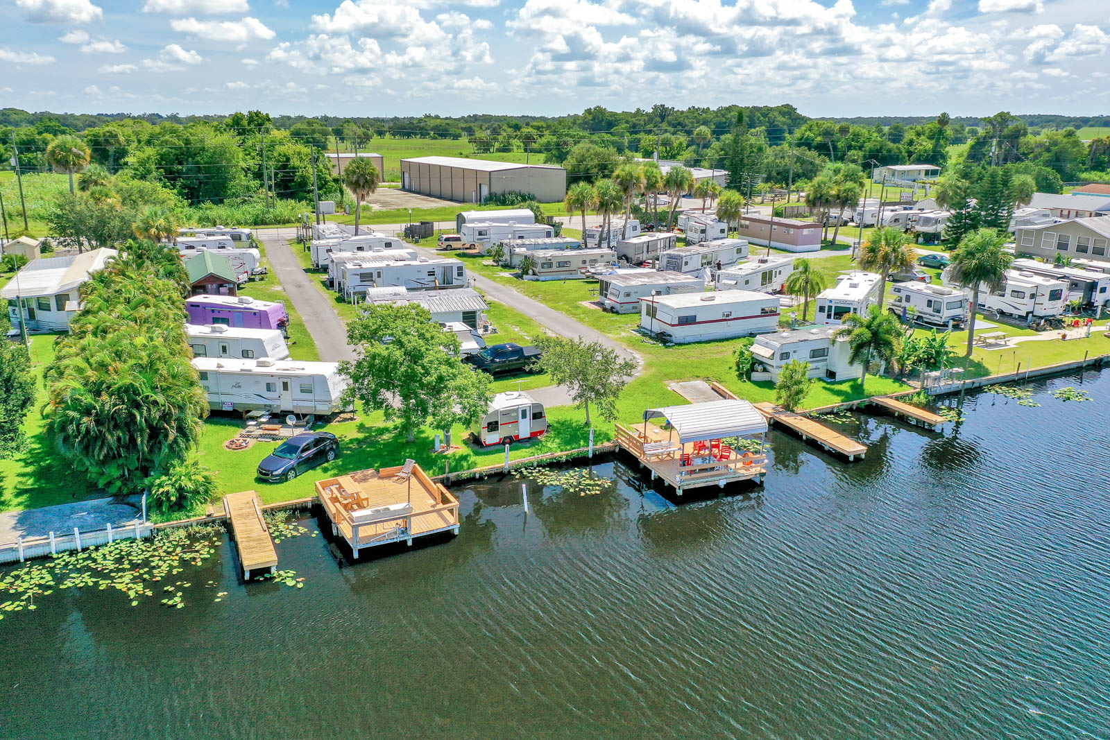 Lakeside-Village-3
