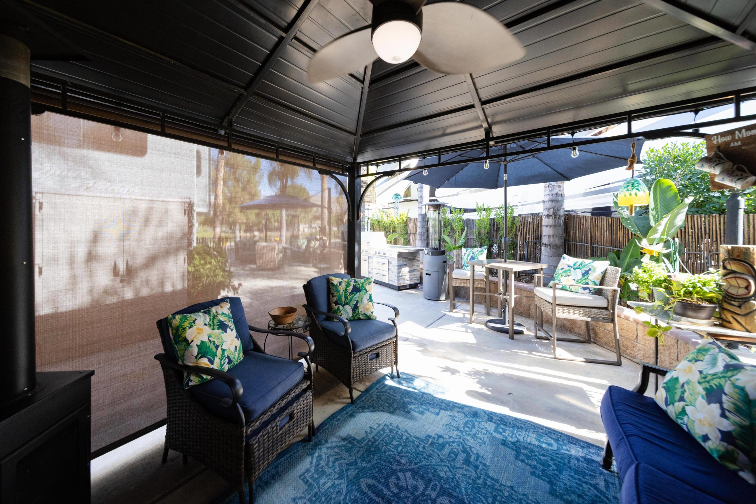 231-gazebo-out