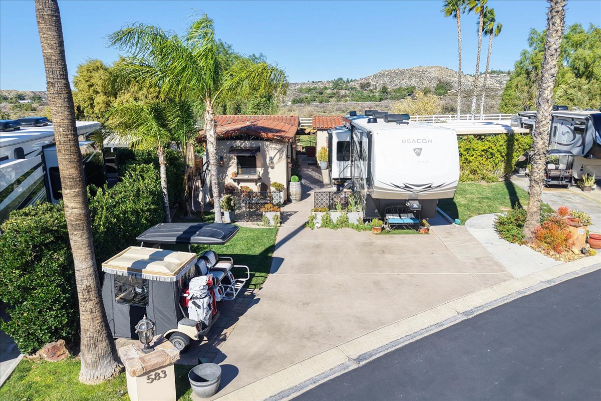 01-Rancho-CA-RV-Resort-583-1