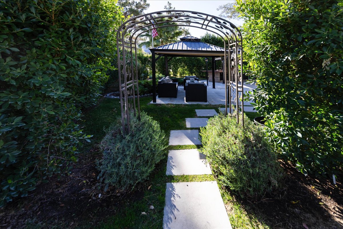 06-Rancho-CA-RV-Resort-1-10