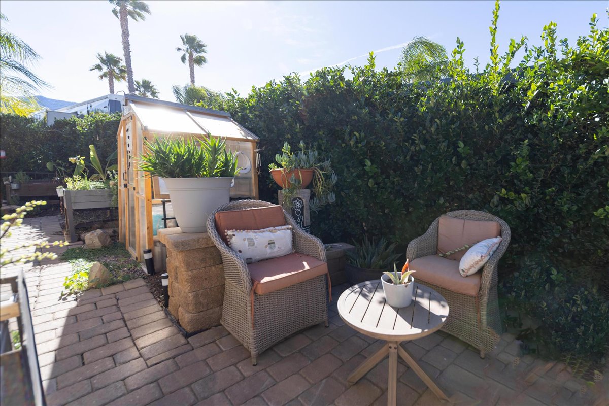 27-Rancho-CA-RV-Resort-583-43