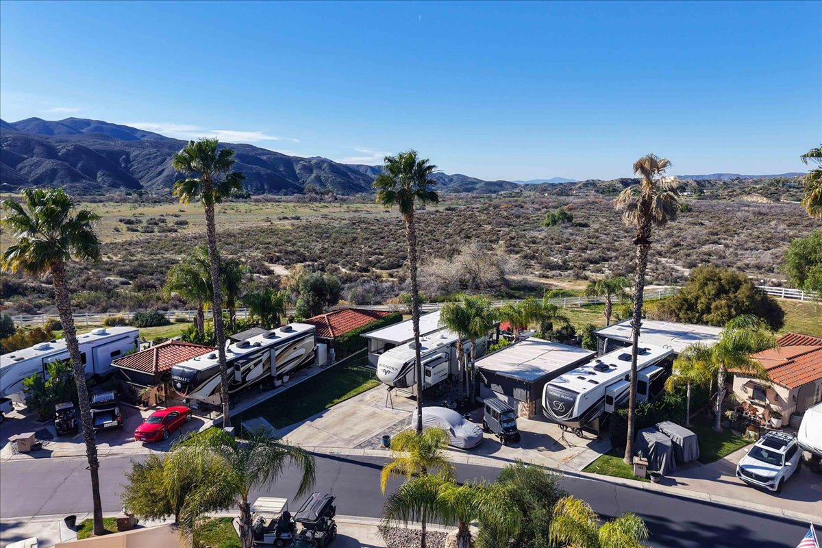 02-Rancho-CA-RV-581-4