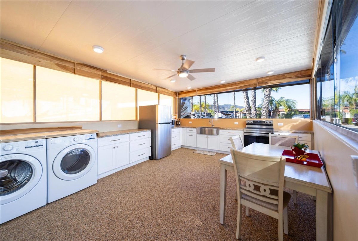 10-Rancho-CA-RV-Resort-304-14