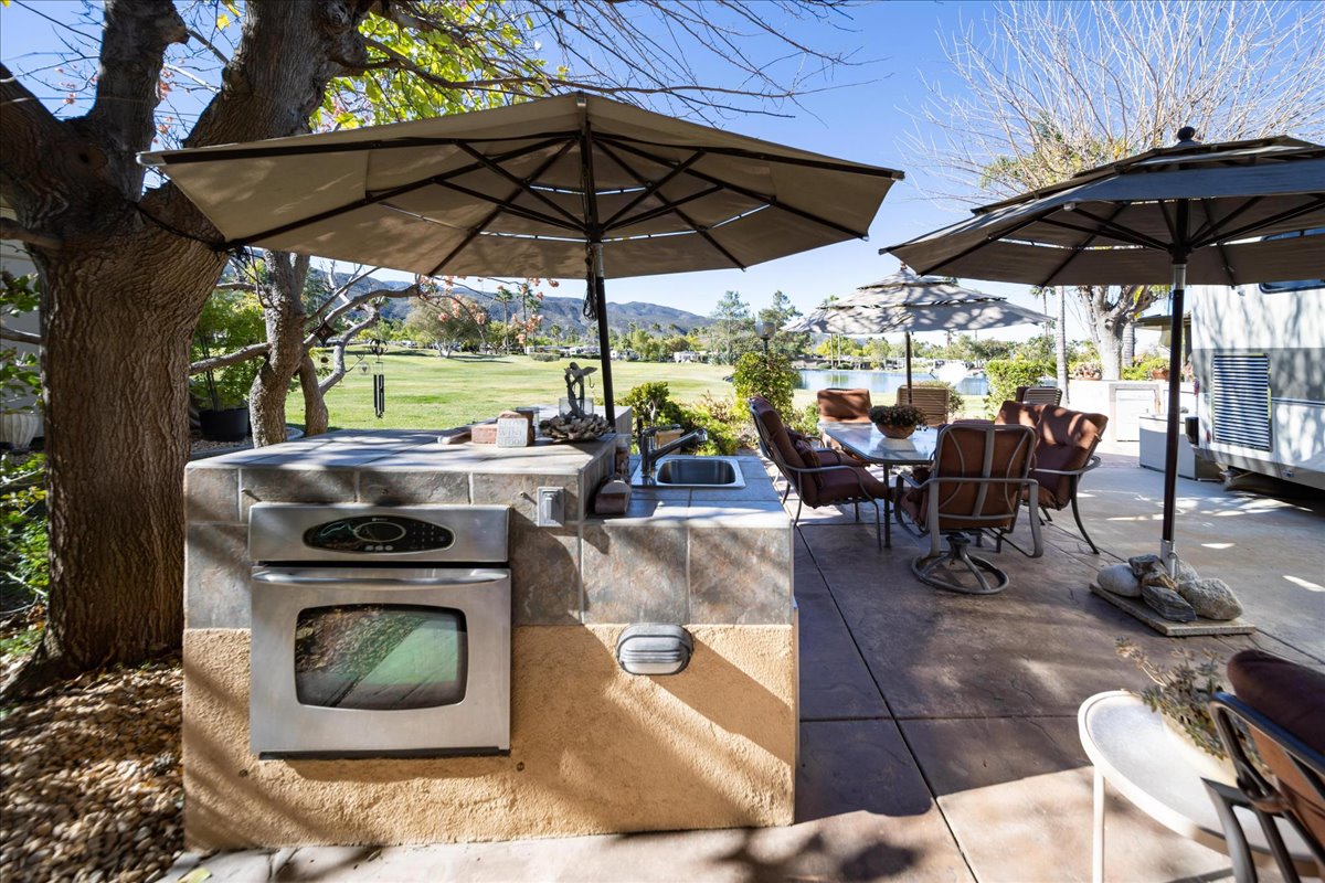 12-Rancho-CA-RV-Resort-146-16