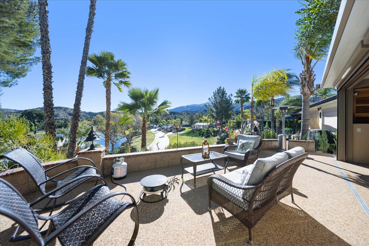 22-Rancho-CA-RV-Resort-304-27