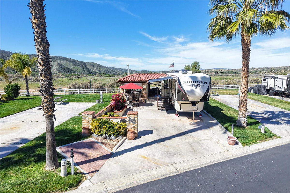 01-Rancho-CA-RV-Resort-555-1
