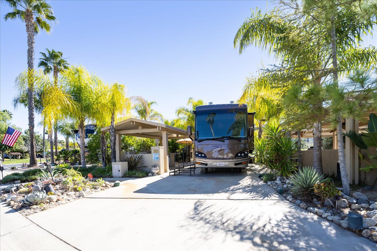 03-Rancho-CA-RV-Resort-508-3