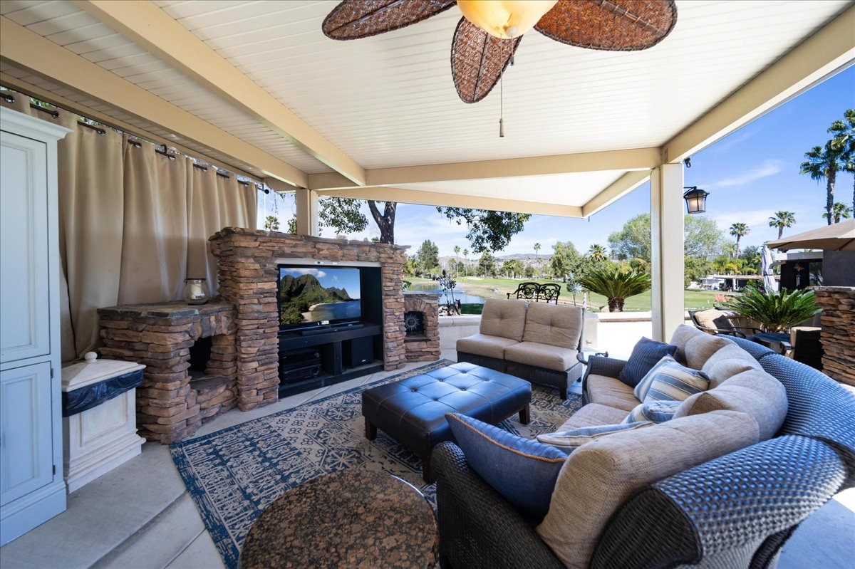 12-Rancho-CA-RV-Resort-468-26